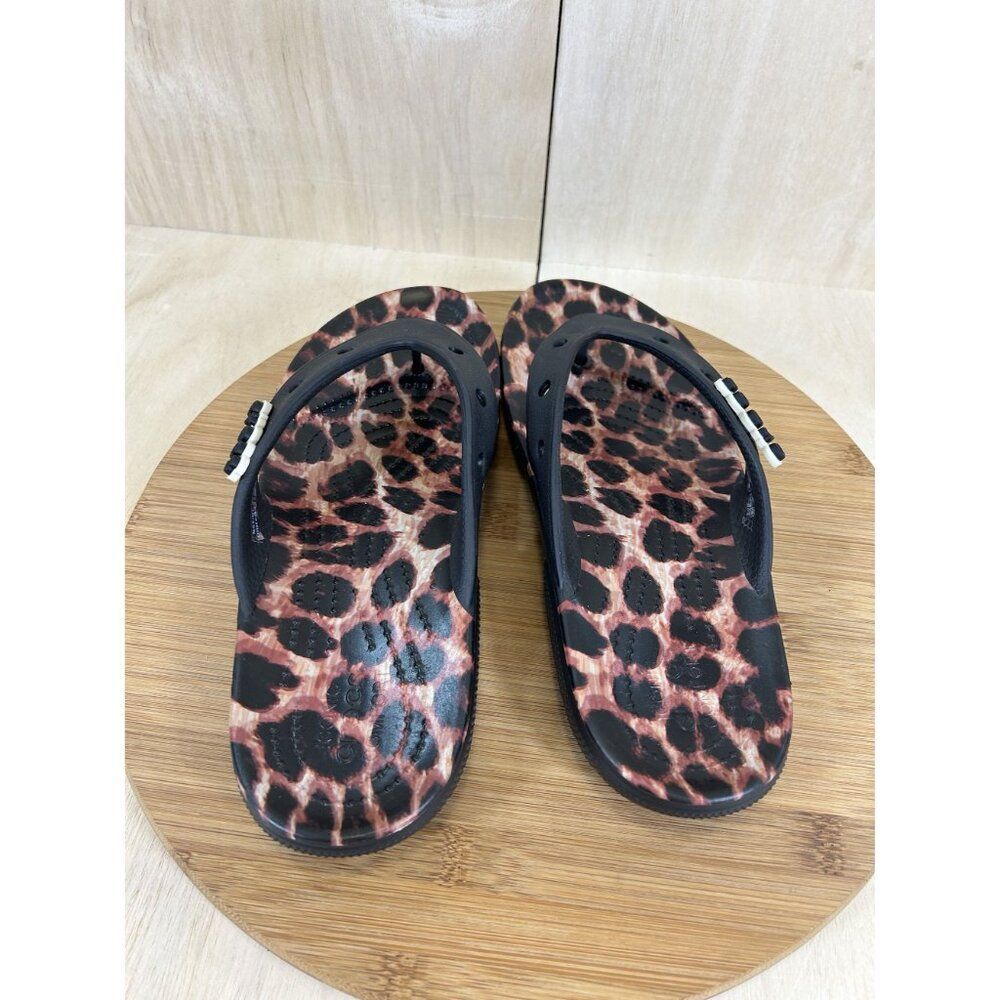 CROCS Leopard Print Flip Flop Sandals with Black Straps - Picture 5 of 7